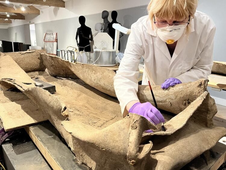 Unique Roman lead coffin found to contain human child's remains