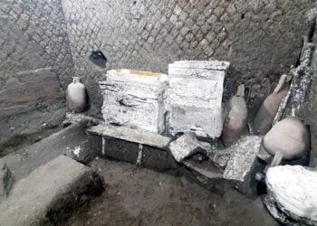Slave bedroom found by archaeologists in ancient Roman villa near Pompeii