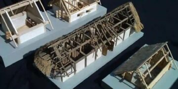 Ancient settlement with weaving workshop and longhouses uncovered in Germany gravel pit