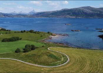 Ancient ship burial in Norway dates to CE 700, rewriting early Viking Age origins