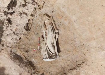 Hellenistic-era statue of ‘Dancing Moses’ unearthed in Stratonikeia