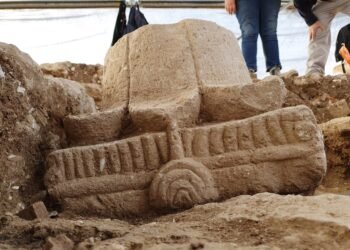 1,500-year-old stone capital with rare menorah unveiled in Jerusalem