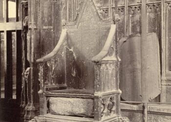 Experts reveal Stone of Destiny was a doorstep