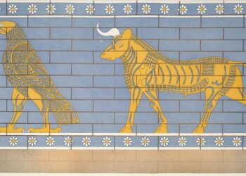 Trinity Assyriologist deciphered mysterious symbols of ancient Dūr-Šarrukīn in Iraq