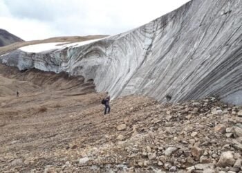 Archaeological surveys uncover ancient perishable artifacts and obsidian mining activities in northern British Columbia's ice patches