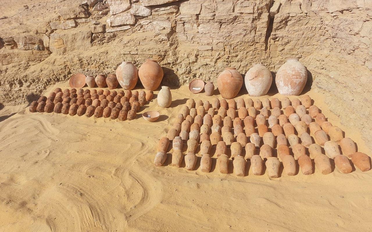 Old Kingdom tombs with 160 pottery vessels discovered at Qubbet el Hawa, Egypt