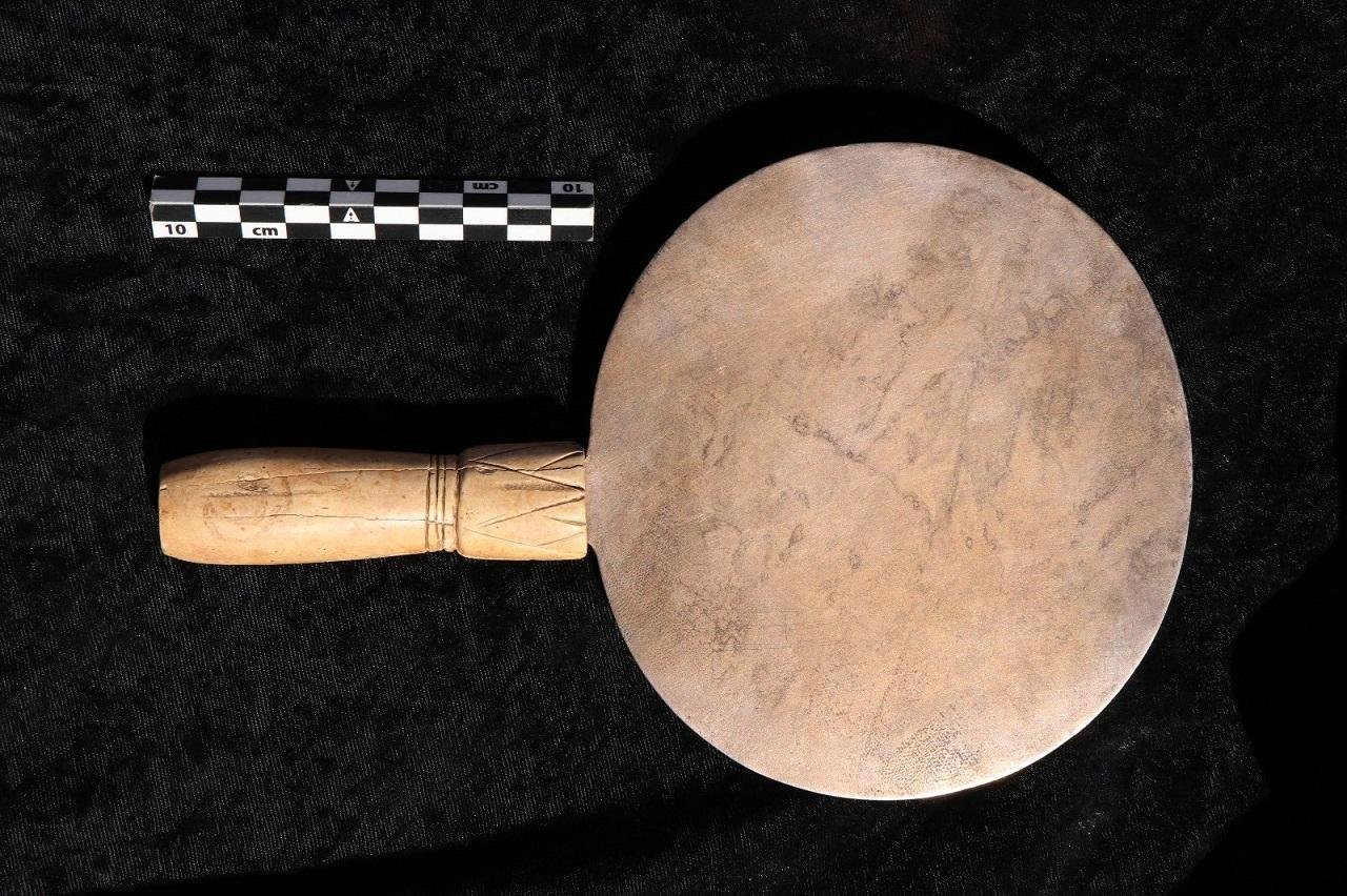 Old Kingdom tombs with 160 pottery vessels discovered at Qubbet el Hawa, Egypt