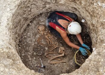 Ancient genomes uncover women-centric community in Celtic Britain